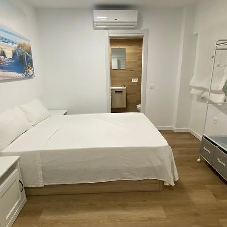 Playa Y Sol Z2 Apartment Алмерия Екстериор снимка